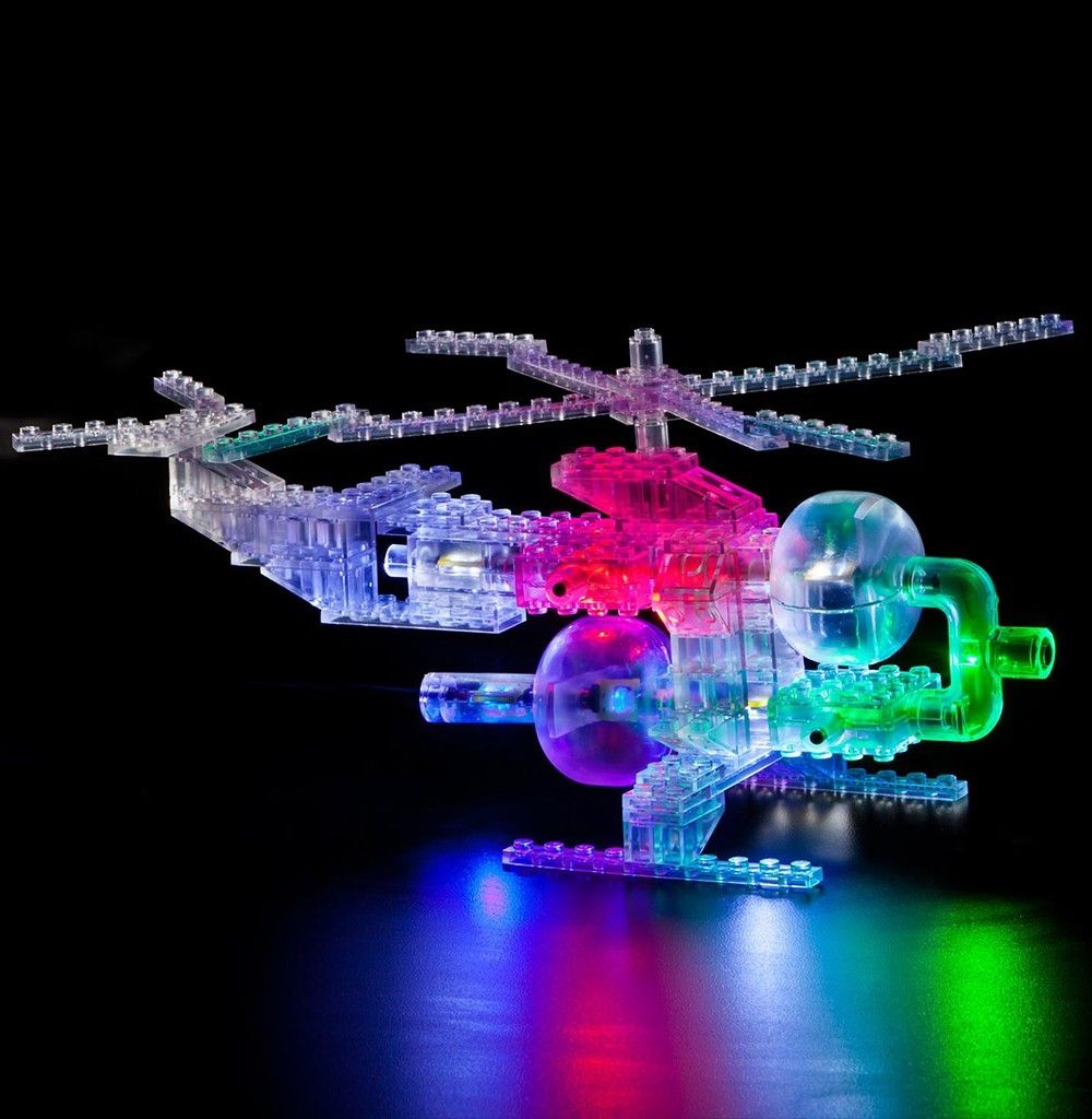 С набором Laser Pegs «Вертолёт» ребёнок сможет собрать 6 разных транспортных средств.