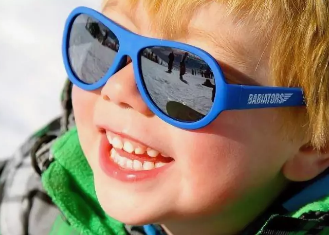 Очки BABIATORS ORIGINAL "Ангел" синий цвет купить детские солнцезащитные очки Babiators